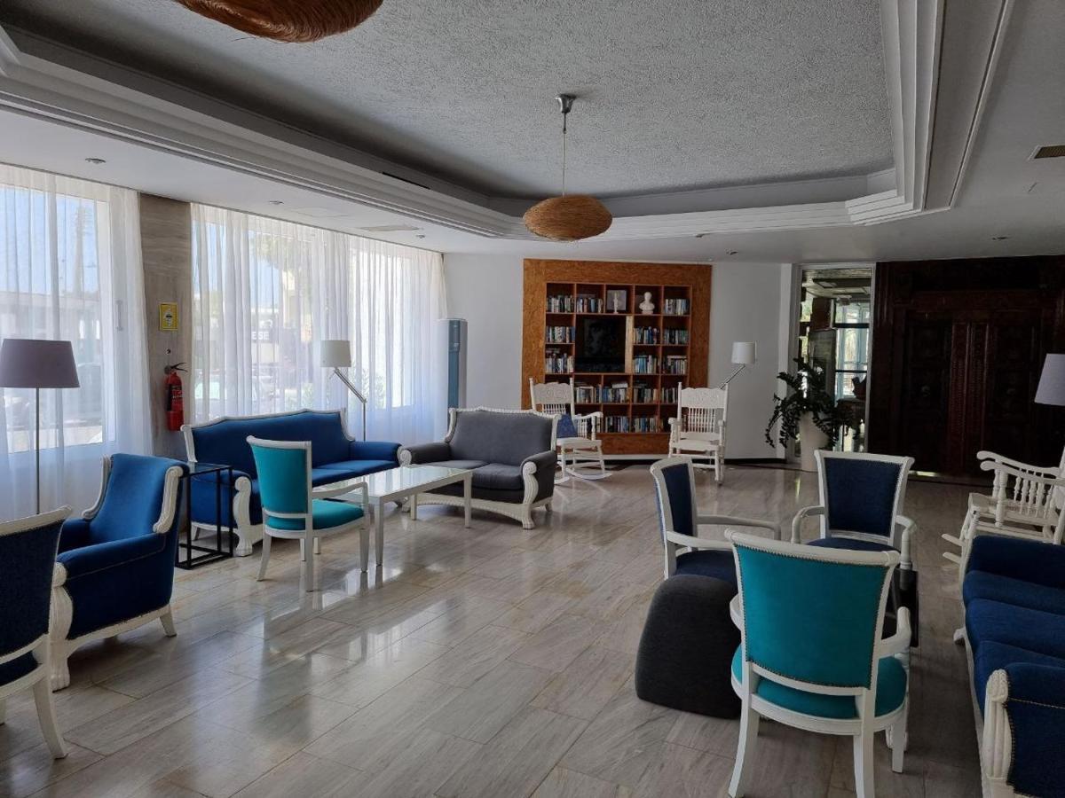 Nereus Hotel Πάφος Εξωτερικό φωτογραφία