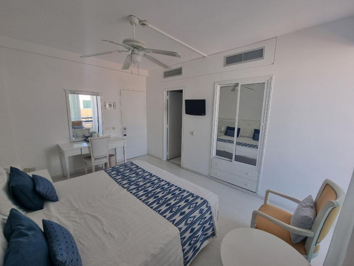 Nereus Hotel Πάφος Εξωτερικό φωτογραφία