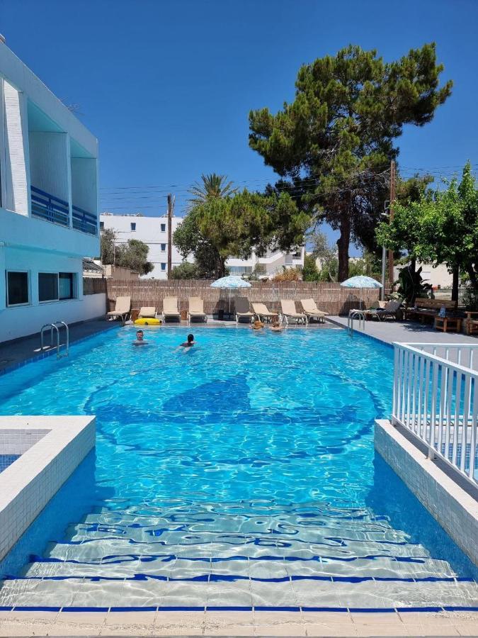 Nereus Hotel Πάφος Εξωτερικό φωτογραφία